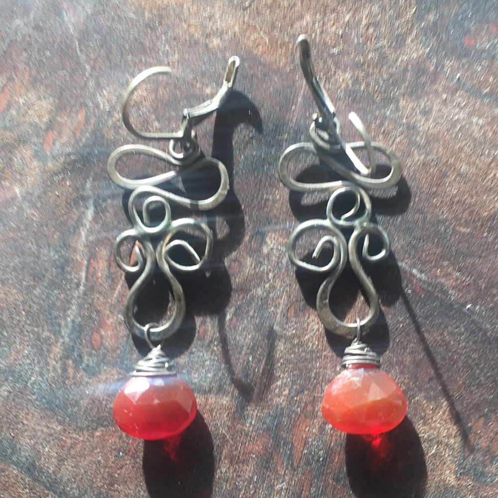 Scrollwork earrings - Picture 2 of 3